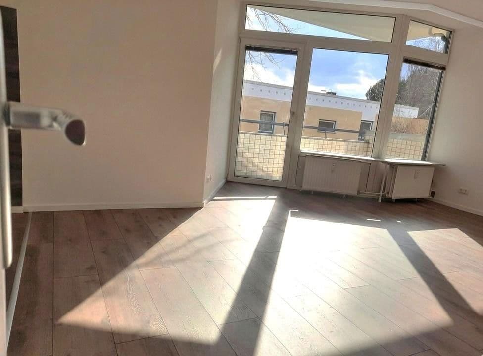 Prodej bytu 3+1 72 m², Egisheimer Weg 10, Berlin, Berlín Prodej bytu 3+1 72 m², Egisheimer Weg 10, Berlin, Berlín