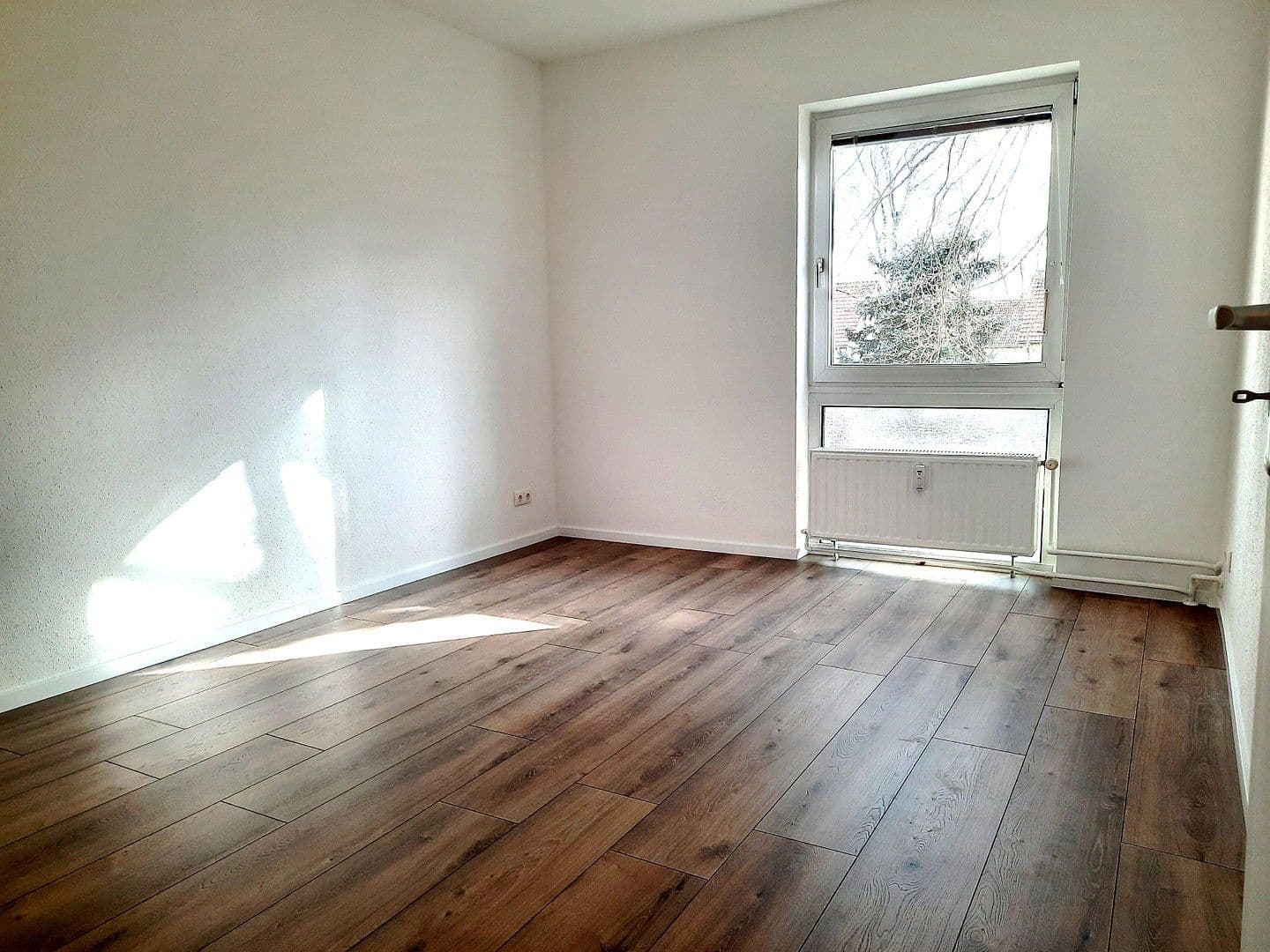 Prodej bytu 3+1 72 m², Egisheimer Weg 10, Berlin, Berlín Prodej bytu 3+1 72 m², Egisheimer Weg 10, Berlin, Berlín