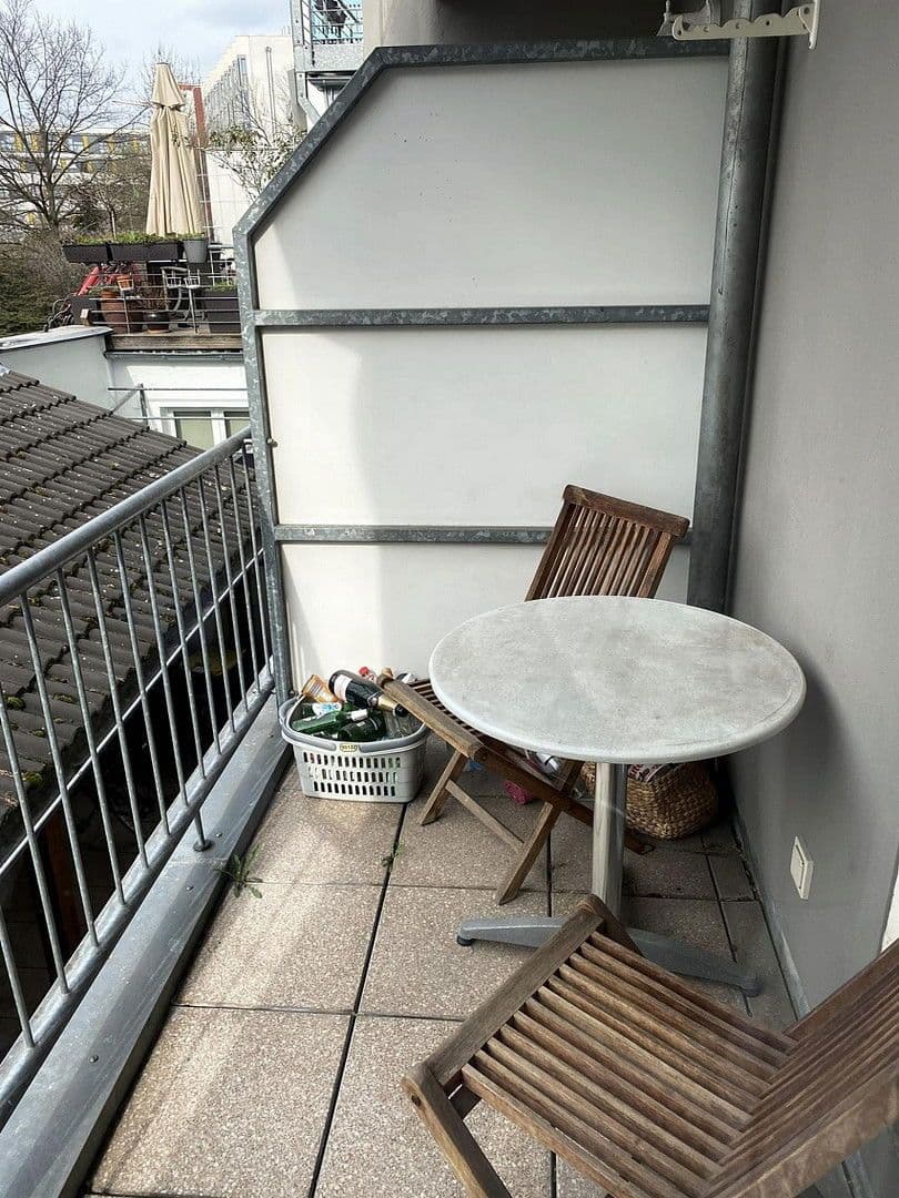 Pronájem bytu 2+1 48 m², Köln, Severní Porýní-Vestfálsko Pronájem bytu 2+1 48 m², Köln, Severní Porýní-Vestfálsko