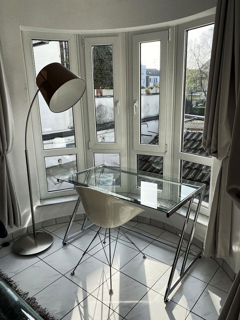 Pronájem bytu 2+1 48 m², Köln, Severní Porýní-Vestfálsko Pronájem bytu 2+1 48 m², Köln, Severní Porýní-Vestfálsko