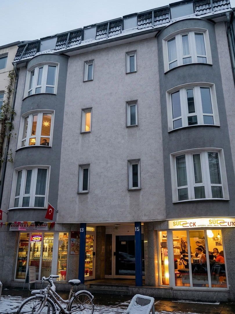 Pronájem bytu 2+1 48 m², Köln, Severní Porýní-Vestfálsko Pronájem bytu 2+1 48 m², Köln, Severní Porýní-Vestfálsko