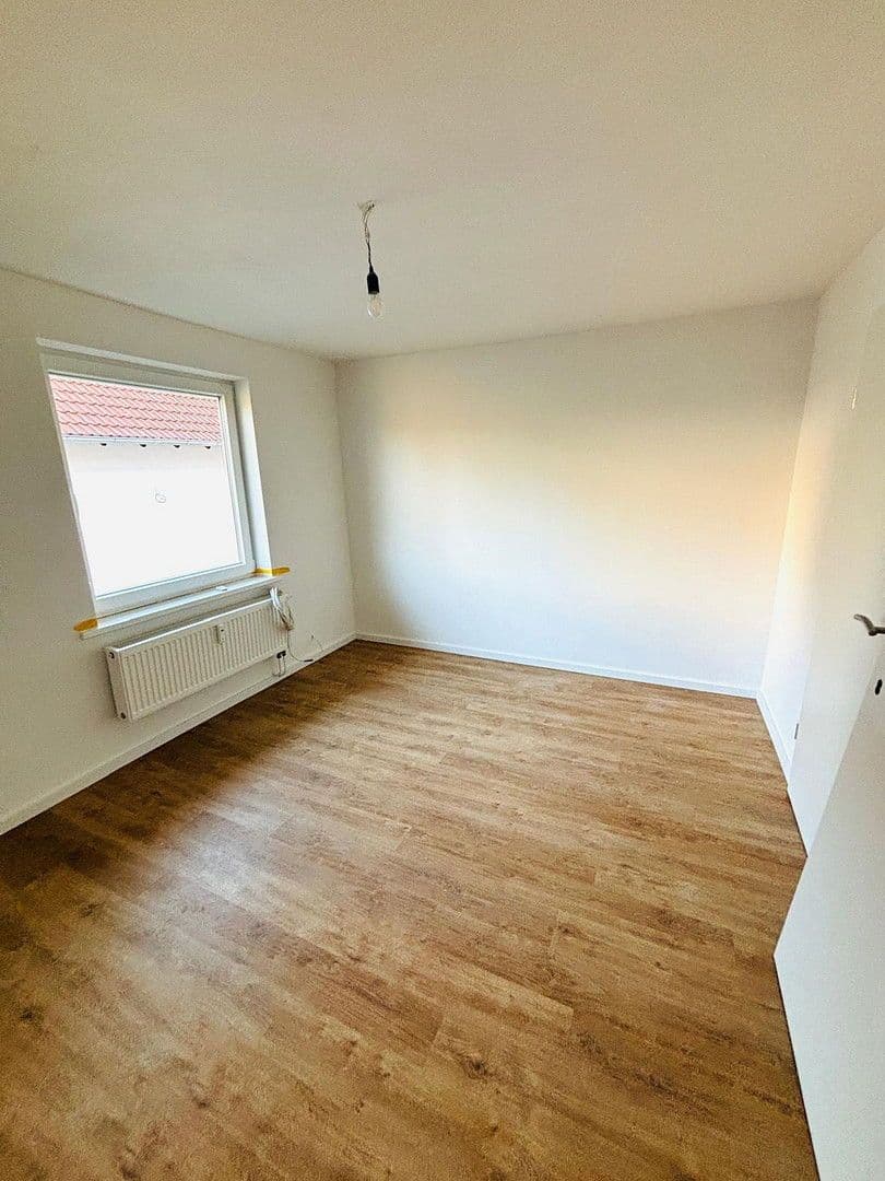 Prodej bytu 2+1 57 m², Aglasterhausen, Bádensko-Württembersko Prodej bytu 2+1 57 m², Aglasterhausen, Bádensko-Württembersko