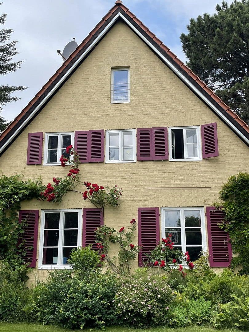 Prodej domu 226 m², pozemek 1.050 m², Gottfried-Keller-Str. 8, Teltow, Braniborsko Prodej domu 226 m², pozemek 1.050 m², Gottfried-Keller-Str. 8, Teltow, Braniborsko