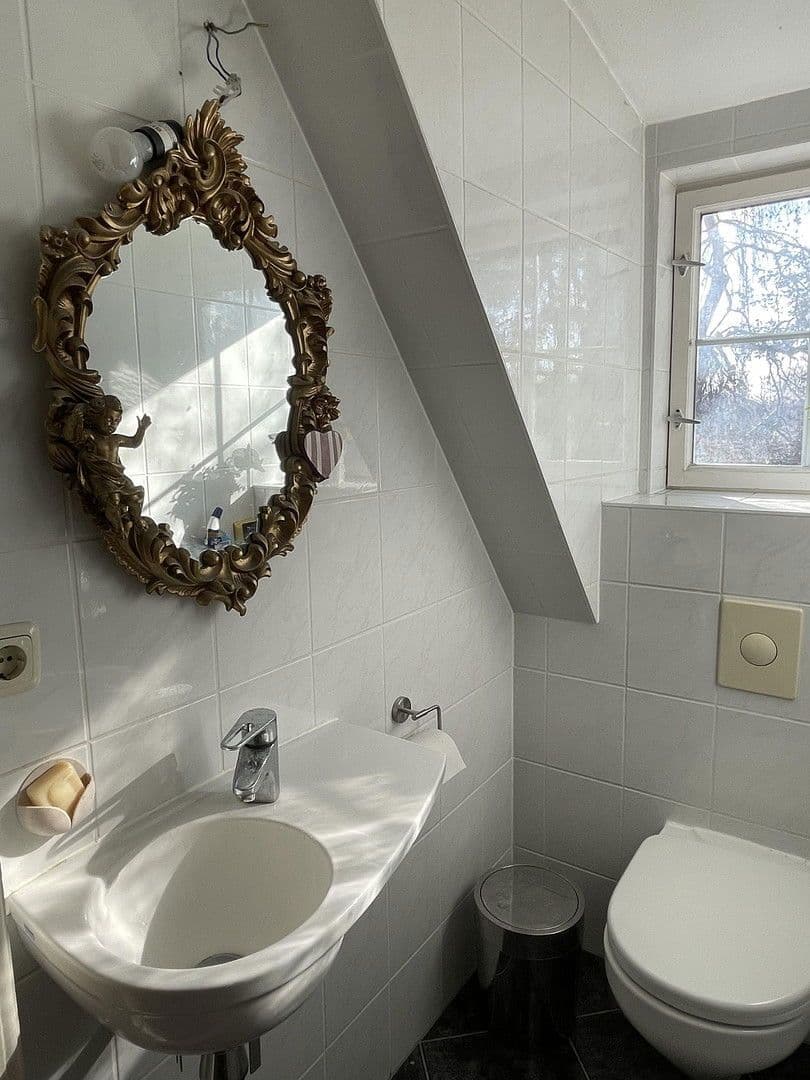 Prodej domu 226 m², pozemek 1.050 m², Gottfried-Keller-Str. 8, Teltow, Braniborsko Prodej domu 226 m², pozemek 1.050 m², Gottfried-Keller-Str. 8, Teltow, Braniborsko