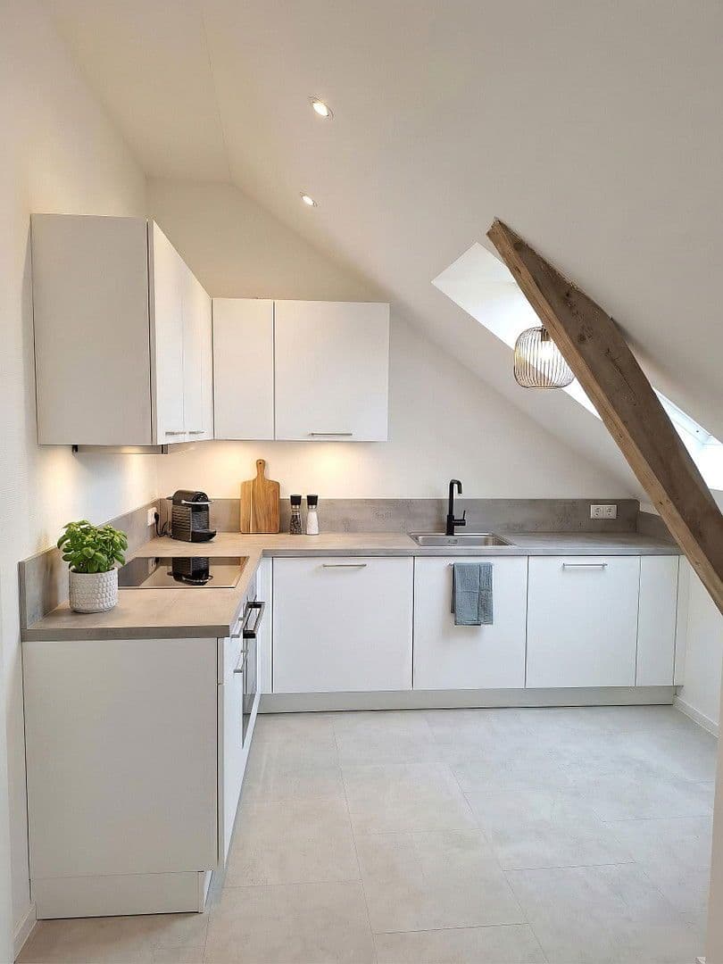 Pronájem bytu 2+1 57 m², Schweriner Straße 23, Erfurt, Durynsko Pronájem bytu 2+1 57 m², Schweriner Straße 23, Erfurt, Durynsko