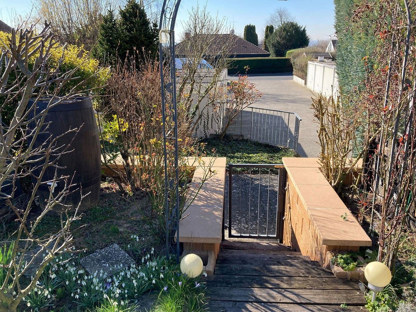 Prodej domu 150 m², pozemek 300 m², Wiesbaden, Hessen Prodej domu 150 m², pozemek 300 m², Wiesbaden, Hessen