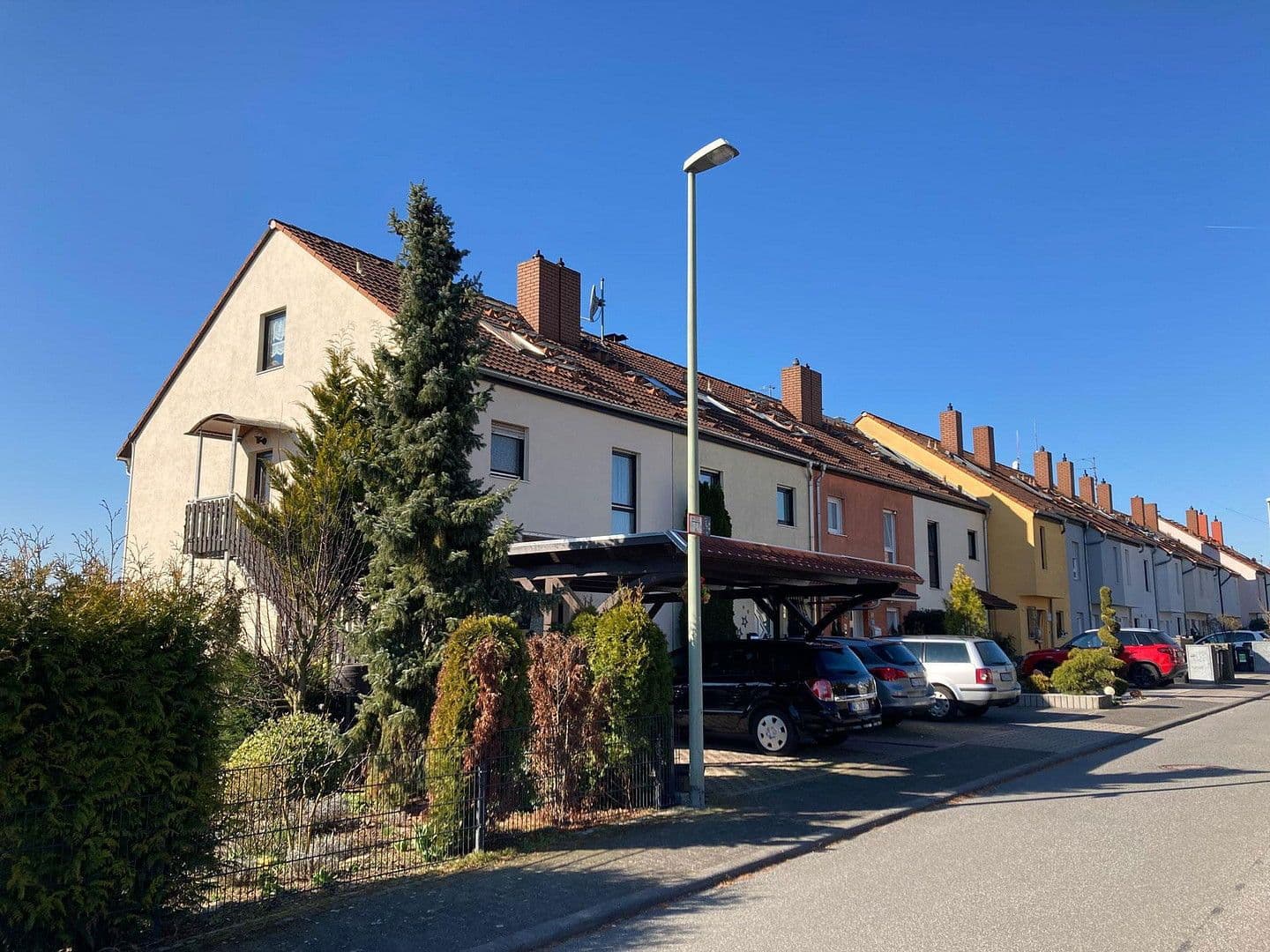 Prodej domu 150 m², pozemek 300 m², Wiesbaden, Hessen Prodej domu 150 m², pozemek 300 m², Wiesbaden, Hessen