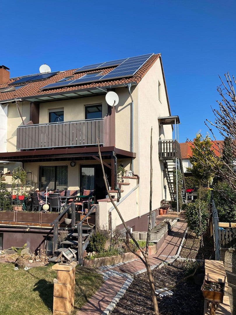 Prodej domu 150 m², pozemek 300 m², Wiesbaden, Hessen Prodej domu 150 m², pozemek 300 m², Wiesbaden, Hessen