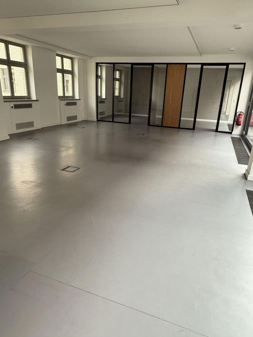 Pronájem kanceláře 228 m², Voßstraße 33, Berlin, Berlín Pronájem kanceláře 228 m², Voßstraße 33, Berlin, Berlín