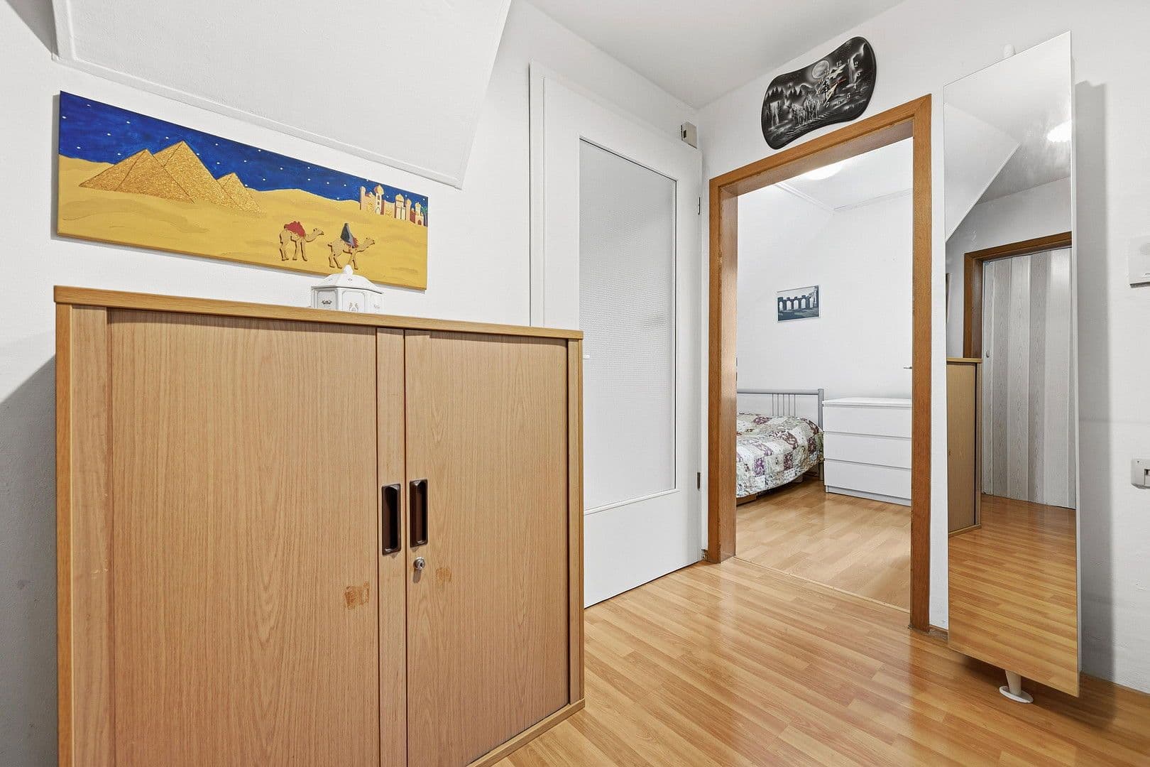 Prodej domu 233 m², pozemek 167 m², Besigheimer Str.12, Stuttgart, Bádensko-Württembersko Prodej domu 233 m², pozemek 167 m², Besigheimer Str.12, Stuttgart, Bádensko-Württembersko