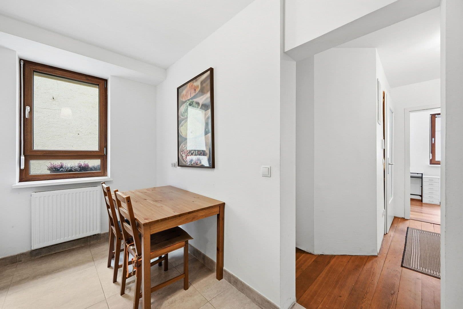 Prodej domu 233 m², pozemek 167 m², Besigheimer Str.12, Stuttgart, Bádensko-Württembersko Prodej domu 233 m², pozemek 167 m², Besigheimer Str.12, Stuttgart, Bádensko-Württembersko