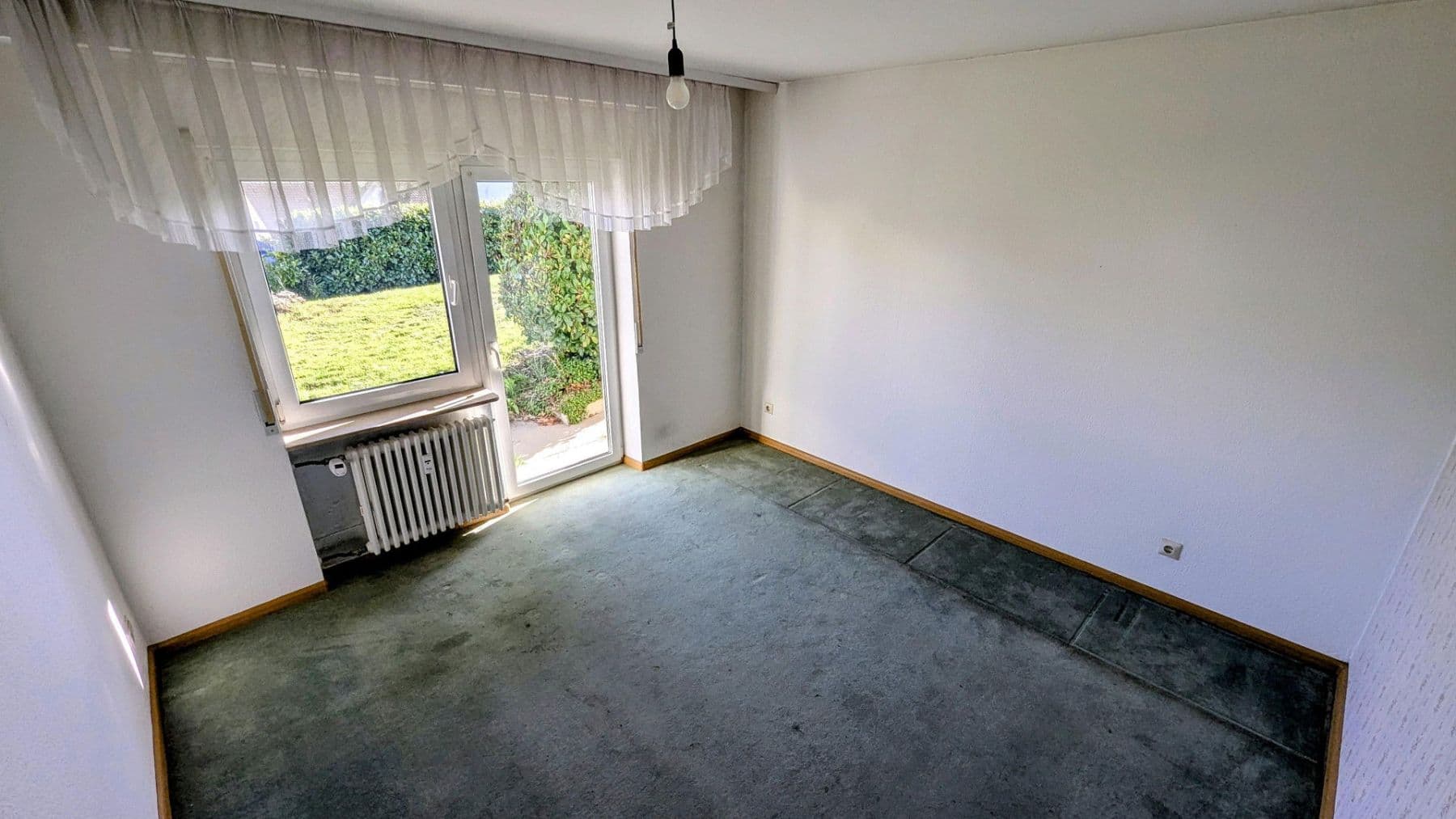 Prodej domu 170 m², pozemek 952 m², Emmendingen, Bádensko-Württembersko Prodej domu 170 m², pozemek 952 m², Emmendingen, Bádensko-Württembersko