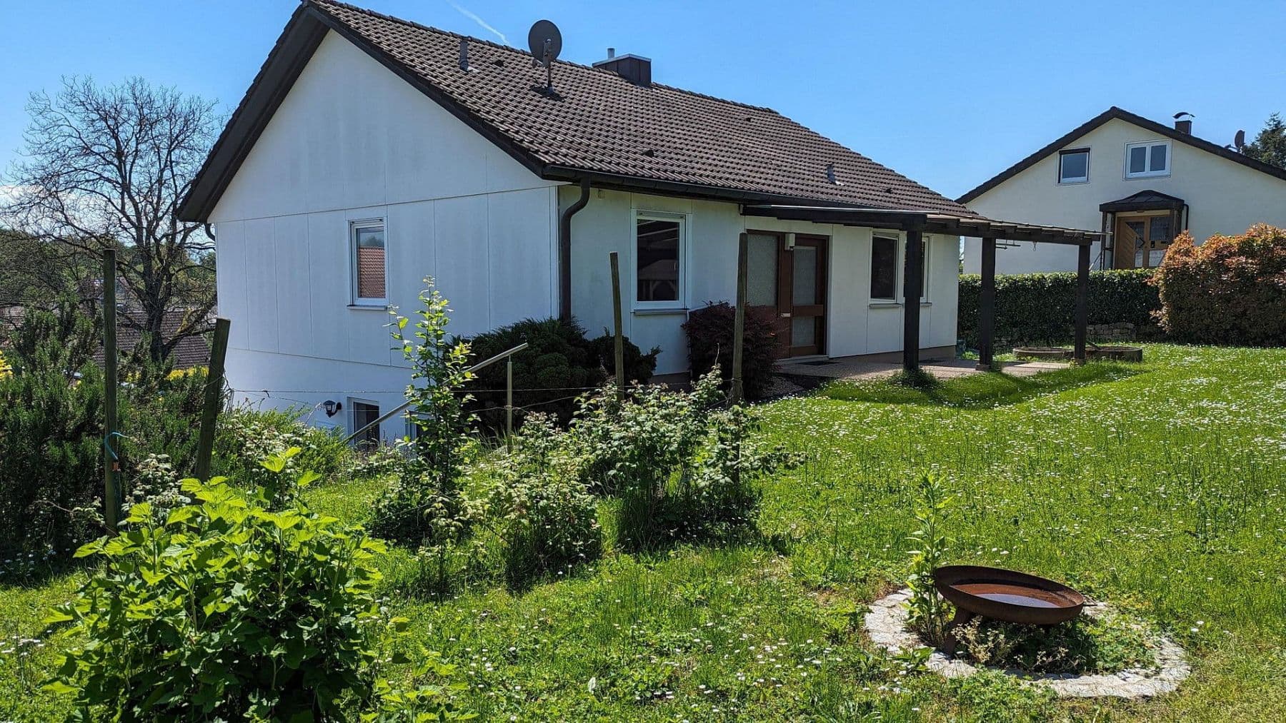 Prodej domu 170 m², pozemek 952 m², Emmendingen, Bádensko-Württembersko Prodej domu 170 m², pozemek 952 m², Emmendingen, Bádensko-Württembersko