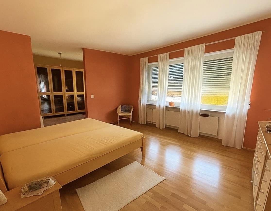 Prodej domu 340 m², pozemek 973 m², Rheinzabern, Porýní-Falc Prodej domu 340 m², pozemek 973 m², Rheinzabern, Porýní-Falc