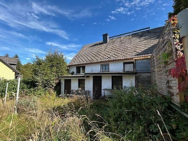 Prodej domu 80 m², pozemek 2.000 m², Rechenberg-Bienenmühle, Sasko Prodej domu 80 m², pozemek 2.000 m², Rechenberg-Bienenmühle, Sasko