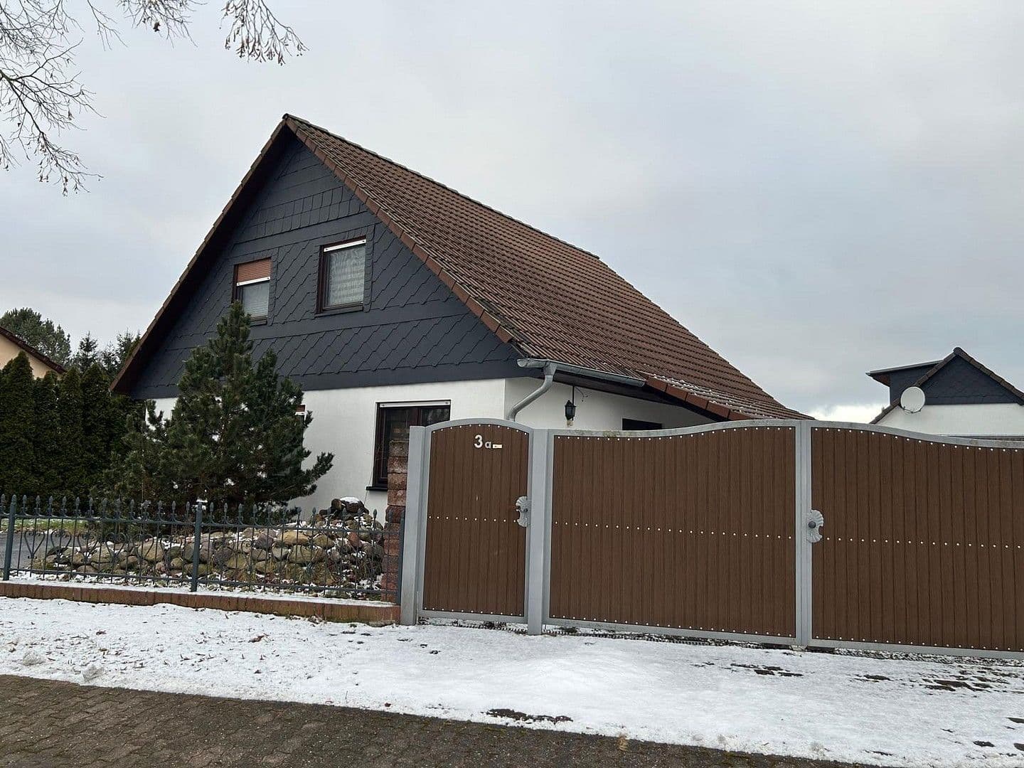 Prodej domu 121 m², pozemek 706 m², Forststrasse 3a, Zerbst/Anhalt, Sasko-Anhaltsko Prodej domu 121 m², pozemek 706 m², Forststrasse 3a, Zerbst/Anhalt, Sasko-Anhaltsko