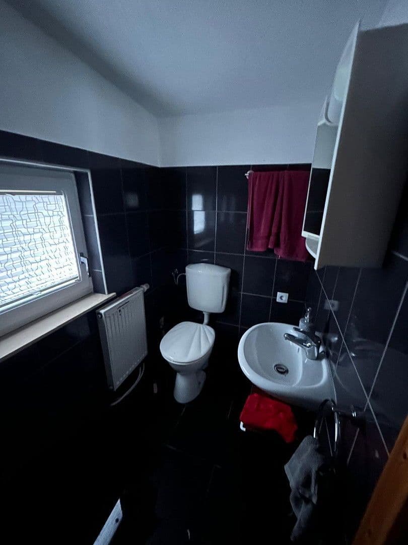 Prodej domu 121 m², pozemek 706 m², Forststrasse 3a, Zerbst/Anhalt, Sasko-Anhaltsko Prodej domu 121 m², pozemek 706 m², Forststrasse 3a, Zerbst/Anhalt, Sasko-Anhaltsko