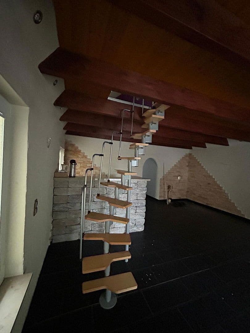 Prodej domu 121 m², pozemek 706 m², Forststrasse 3a, Zerbst/Anhalt, Sasko-Anhaltsko Prodej domu 121 m², pozemek 706 m², Forststrasse 3a, Zerbst/Anhalt, Sasko-Anhaltsko