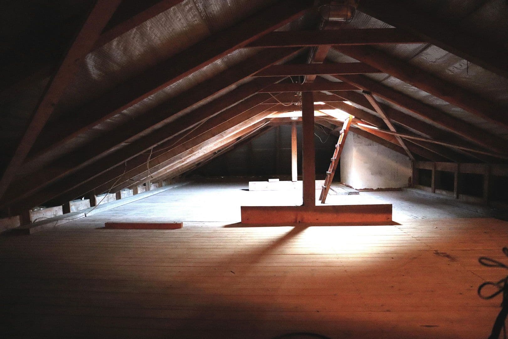 Prodej domu 228 m², pozemek 1.215 m², Wiesbaden, Hessen Prodej domu 228 m², pozemek 1.215 m², Wiesbaden, Hessen