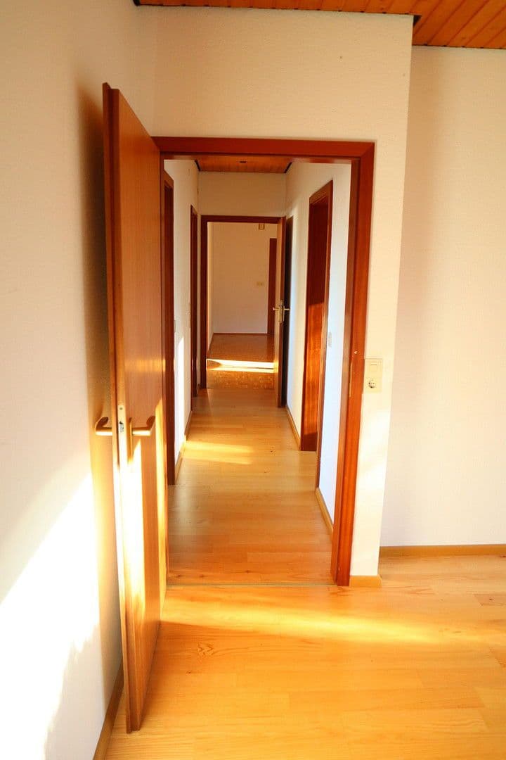 Prodej domu 228 m², pozemek 1.215 m², Wiesbaden, Hessen Prodej domu 228 m², pozemek 1.215 m², Wiesbaden, Hessen