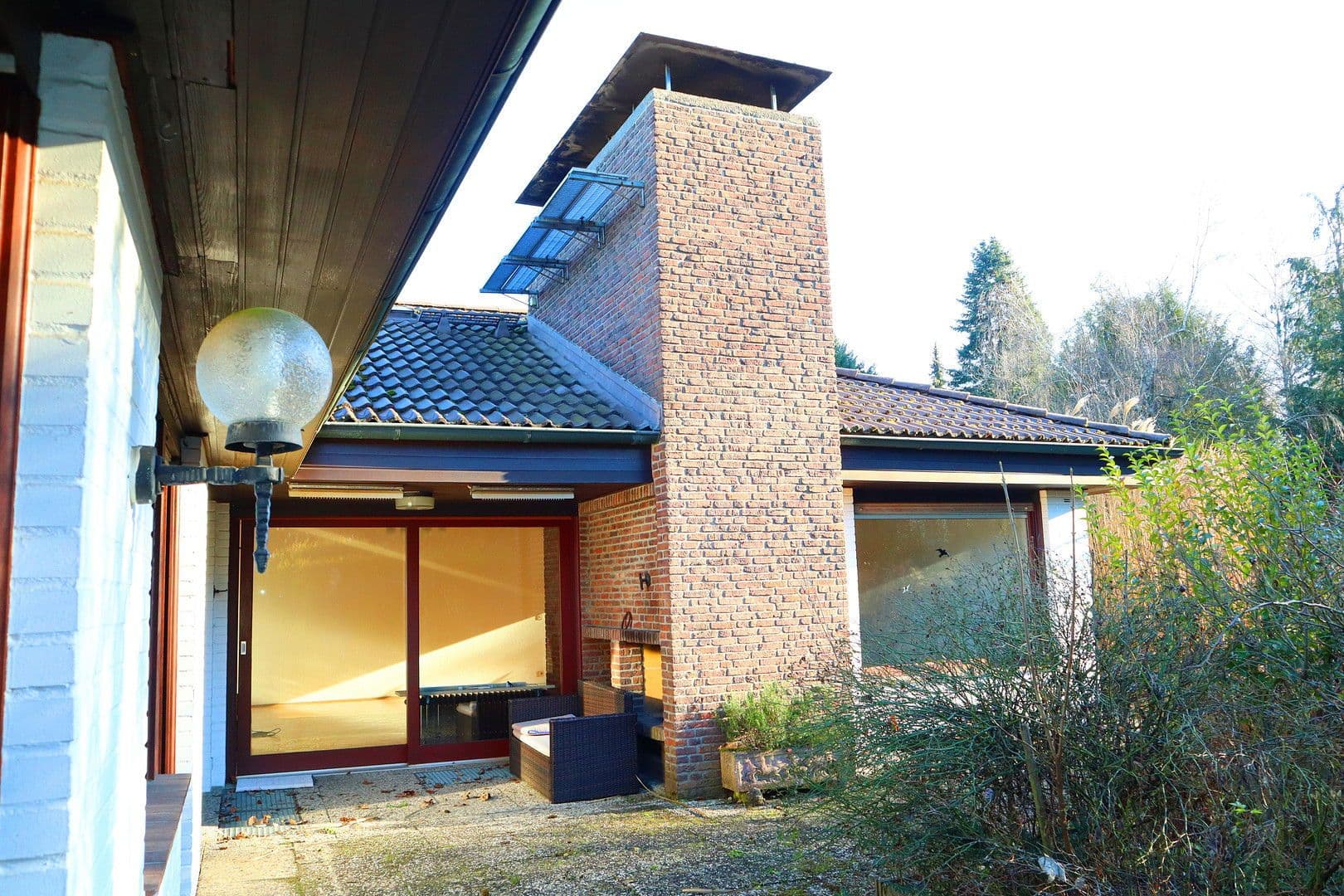 Prodej domu 228 m², pozemek 1.215 m², Wiesbaden, Hessen Prodej domu 228 m², pozemek 1.215 m², Wiesbaden, Hessen