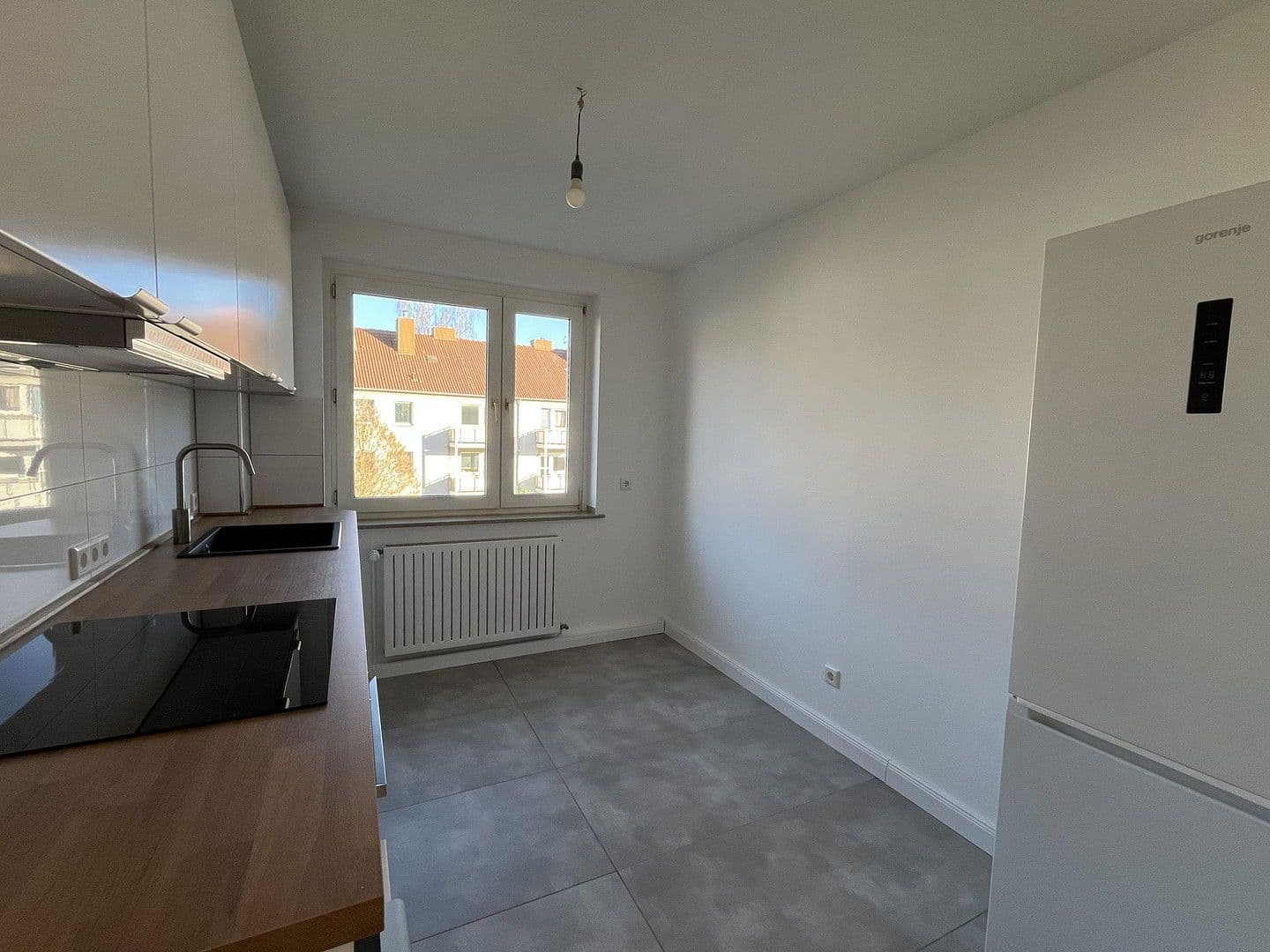 Pronájem bytu 2+1 59 m², Kiesselbachstraße 65, Düsseldorf, Severní Porýní-Vestfálsko Pronájem bytu 2+1 59 m², Kiesselbachstraße 65, Düsseldorf, Severní Porýní-Vestfálsko