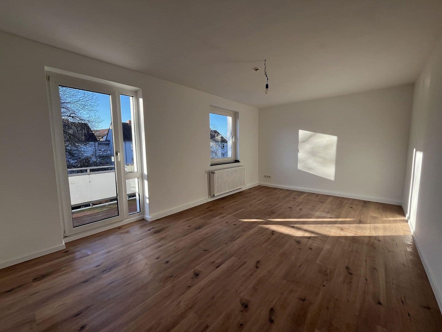 Pronájem bytu 2+1 59 m², Kiesselbachstraße 65, Düsseldorf, Severní Porýní-Vestfálsko Pronájem bytu 2+1 59 m², Kiesselbachstraße 65, Düsseldorf, Severní Porýní-Vestfálsko