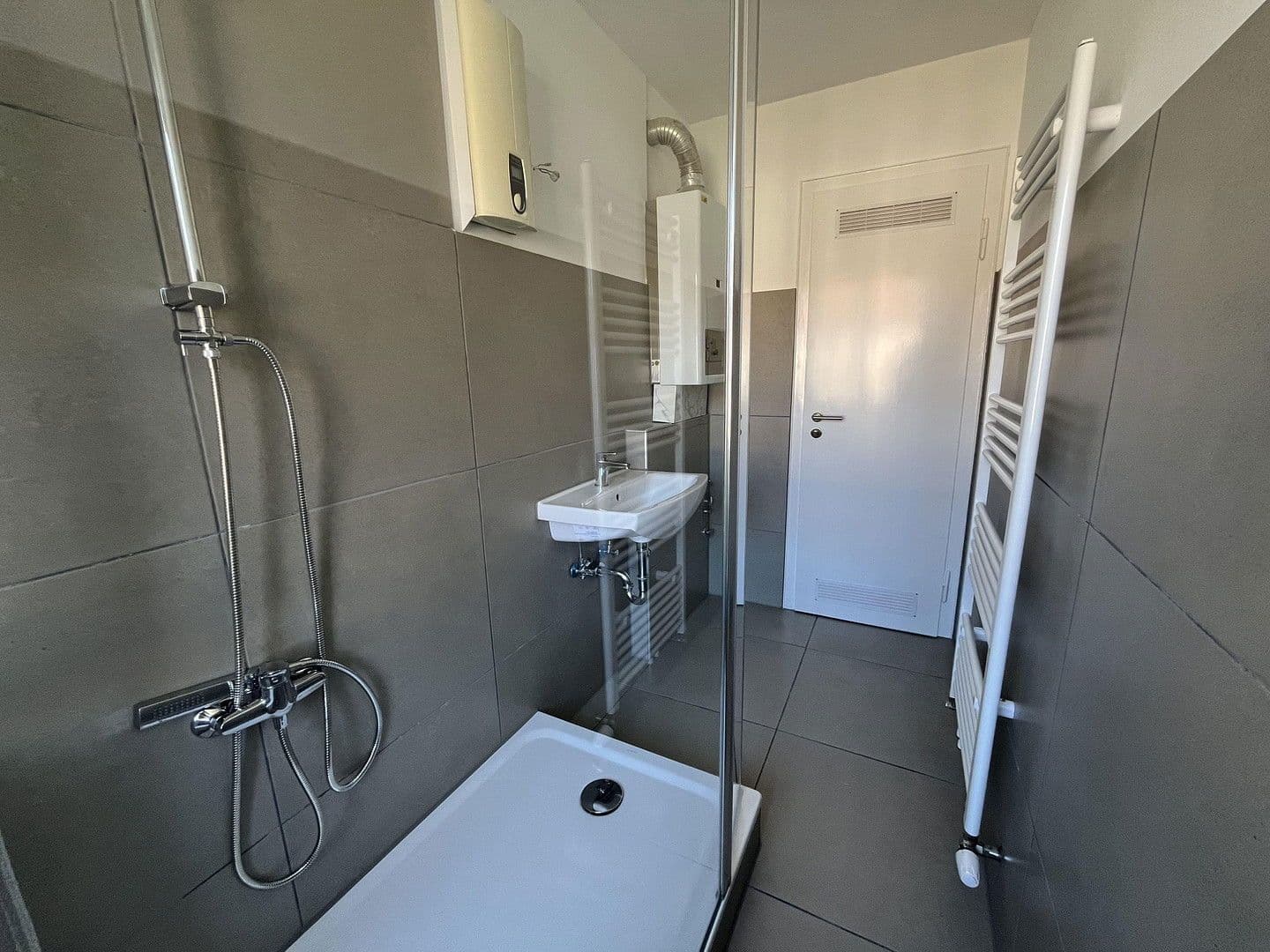 Pronájem bytu 2+1 59 m², Kiesselbachstraße 65, Düsseldorf, Severní Porýní-Vestfálsko Pronájem bytu 2+1 59 m², Kiesselbachstraße 65, Düsseldorf, Severní Porýní-Vestfálsko