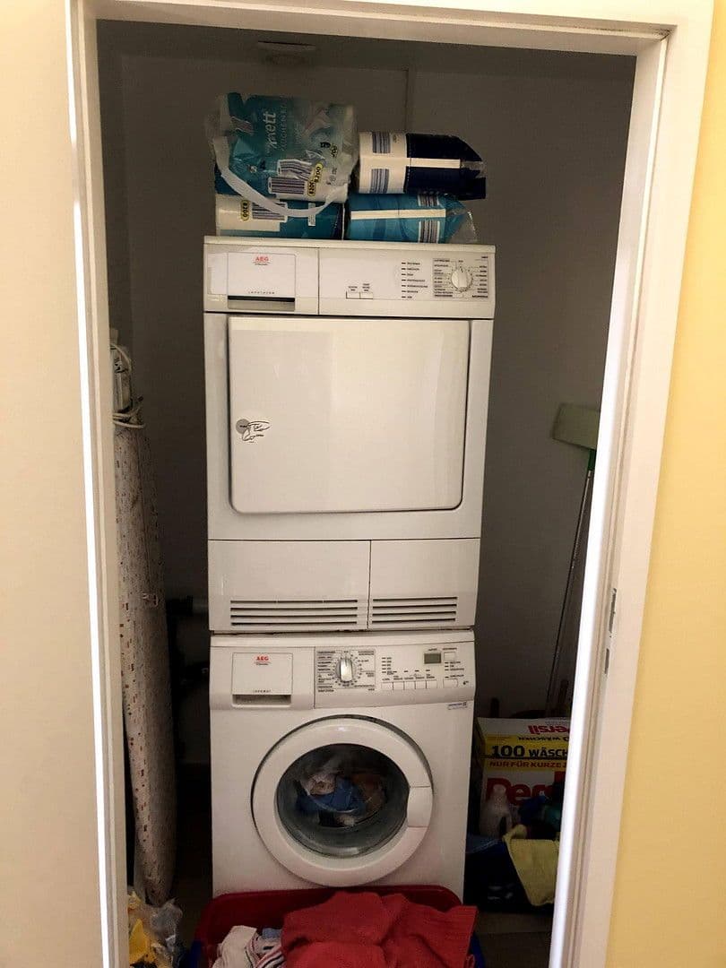 Pronájem bytu 3+1 160 m², Uerdingerstrasse 421, Krefeld, Severní Porýní-Vestfálsko Pronájem bytu 3+1 160 m², Uerdingerstrasse 421, Krefeld, Severní Porýní-Vestfálsko