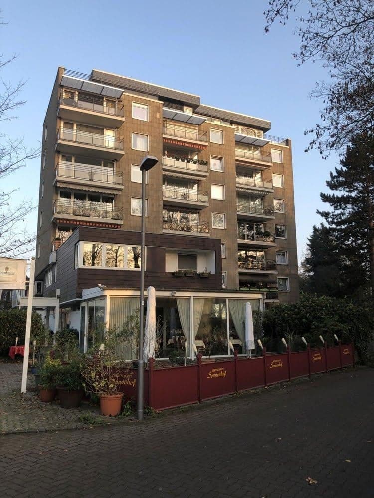 Pronájem bytu 3+1 160 m², Uerdingerstrasse 421, Krefeld, Severní Porýní-Vestfálsko Pronájem bytu 3+1 160 m², Uerdingerstrasse 421, Krefeld, Severní Porýní-Vestfálsko