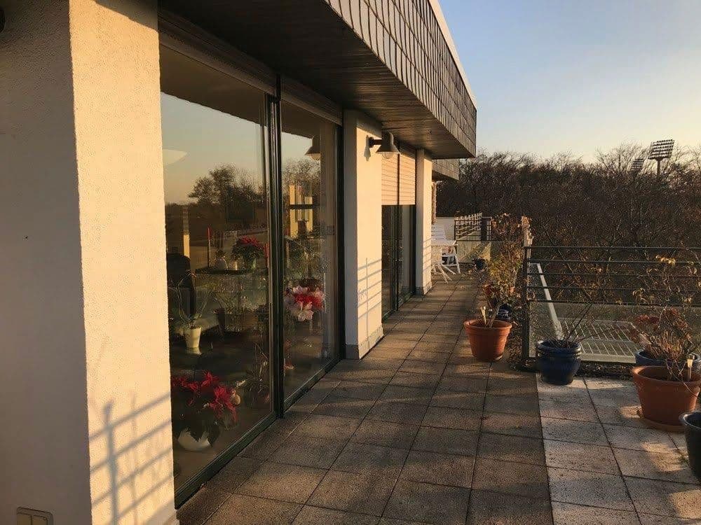 Pronájem bytu 3+1 160 m², Uerdingerstrasse 421, Krefeld, Severní Porýní-Vestfálsko Pronájem bytu 3+1 160 m², Uerdingerstrasse 421, Krefeld, Severní Porýní-Vestfálsko