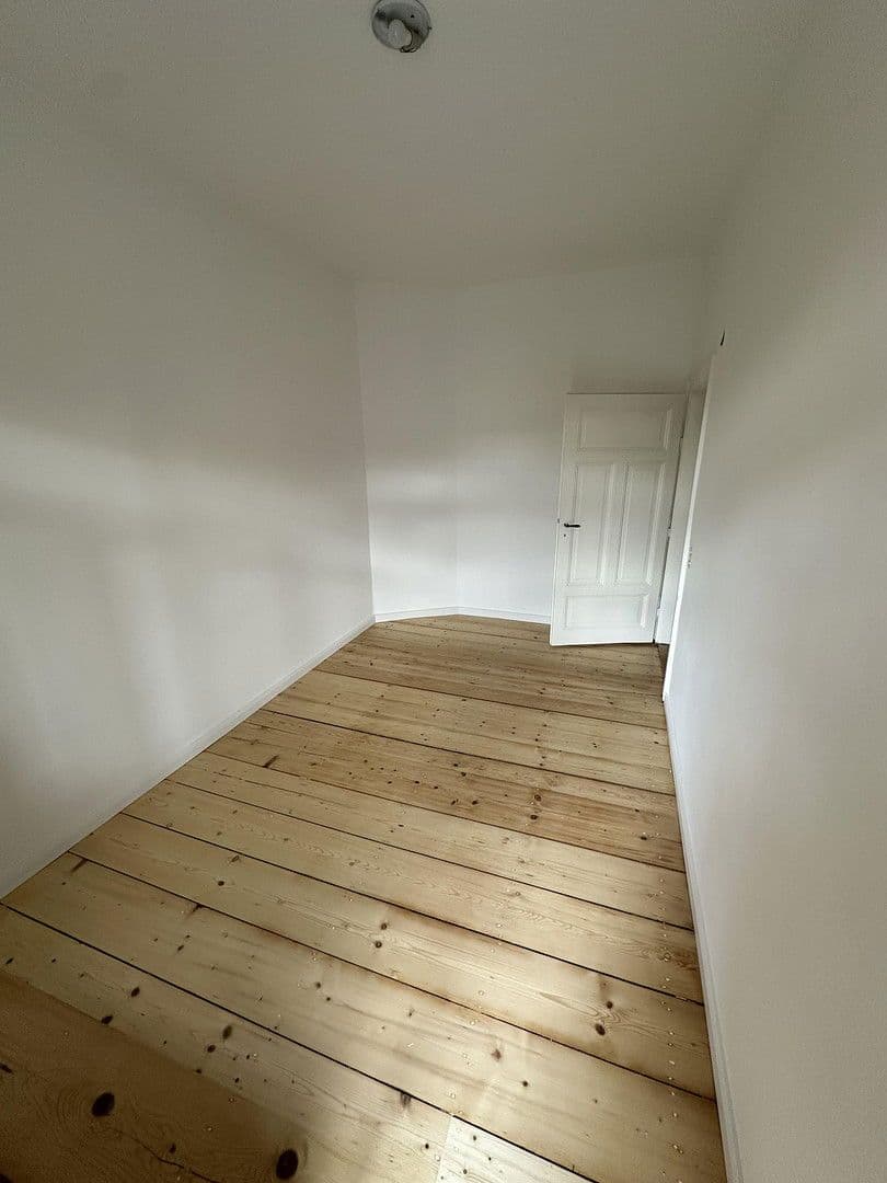 Pronájem bytu 4+1 123 m², Offenbach am Main, Hessen Pronájem bytu 4+1 123 m², Offenbach am Main, Hessen