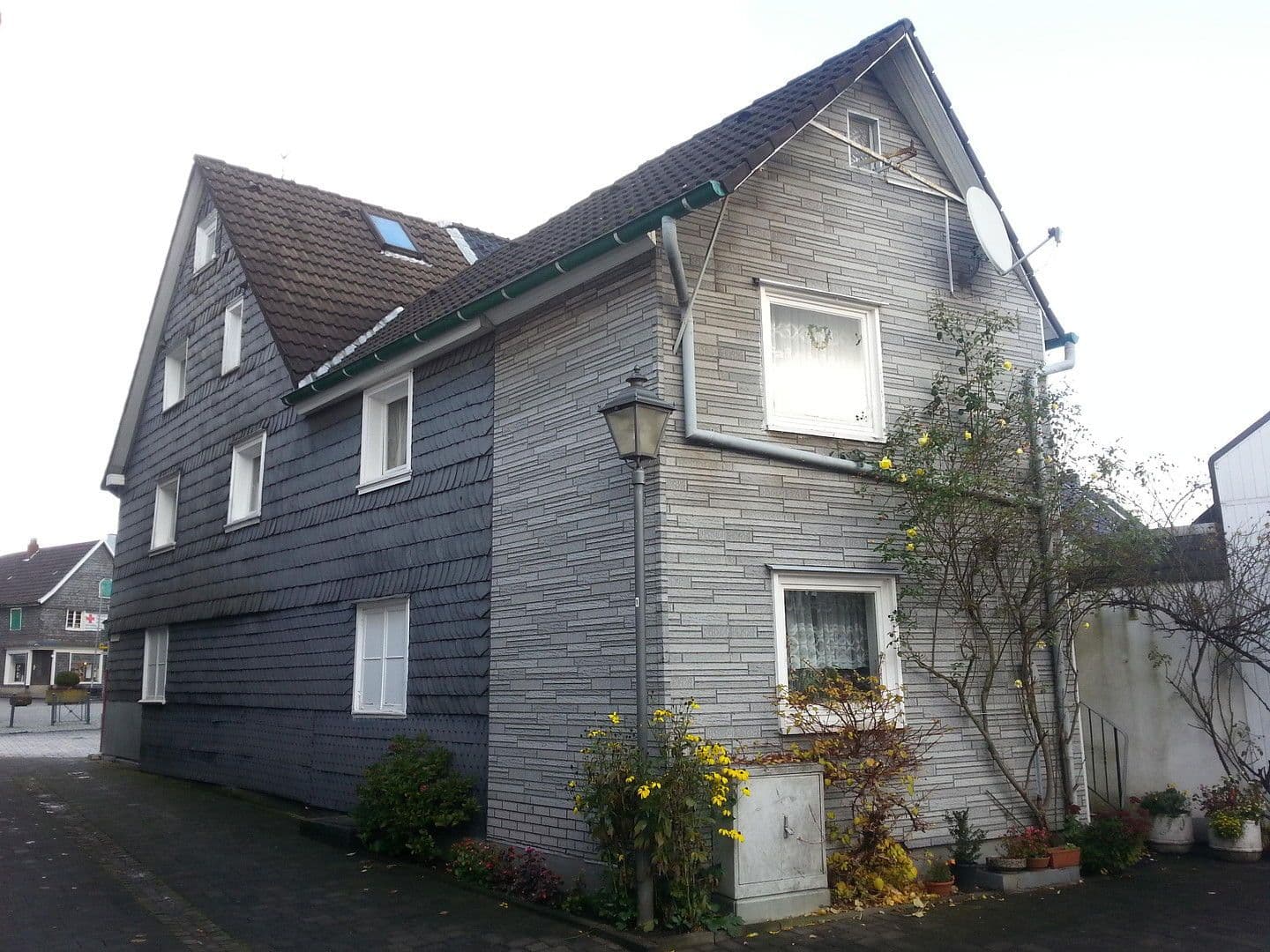 Prodej domu 108 m², pozemek 139 m², Am Markt 9, Leichlingen, Severní Porýní-Vestfálsko Prodej domu 108 m², pozemek 139 m², Am Markt 9, Leichlingen, Severní Porýní-Vestfálsko