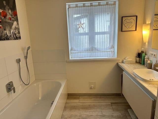 Prodej domu 300 m², pozemek 679 m², Nandlstadt, Bavorsko Prodej domu 300 m², pozemek 679 m², Nandlstadt, Bavorsko