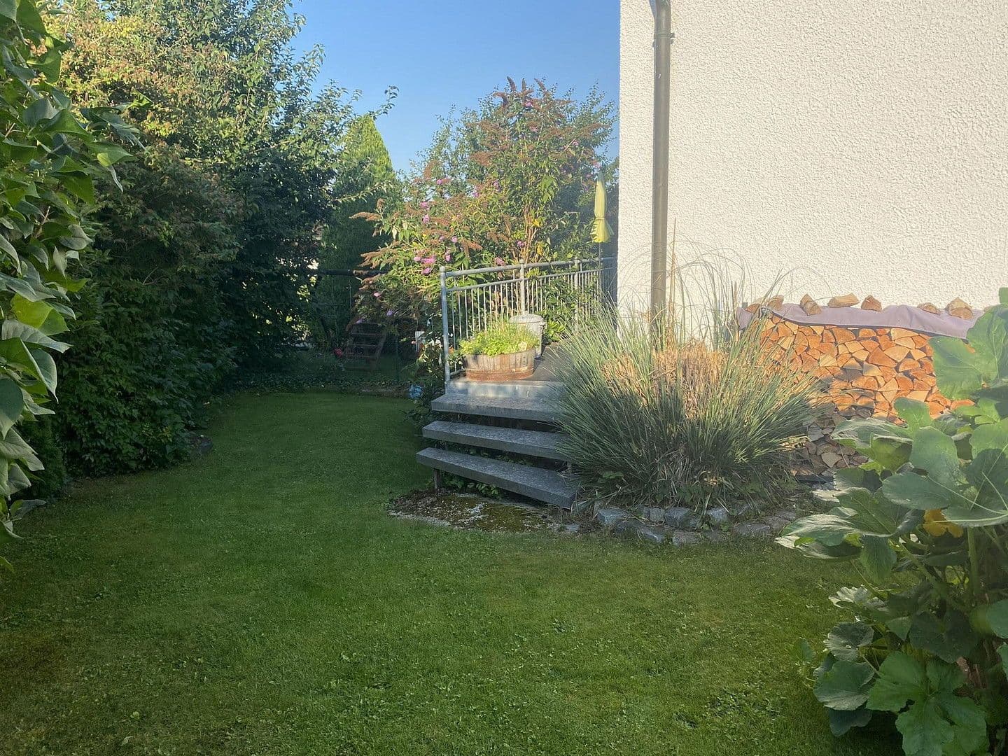 Prodej domu 300 m², pozemek 679 m², Nandlstadt, Bavorsko Prodej domu 300 m², pozemek 679 m², Nandlstadt, Bavorsko