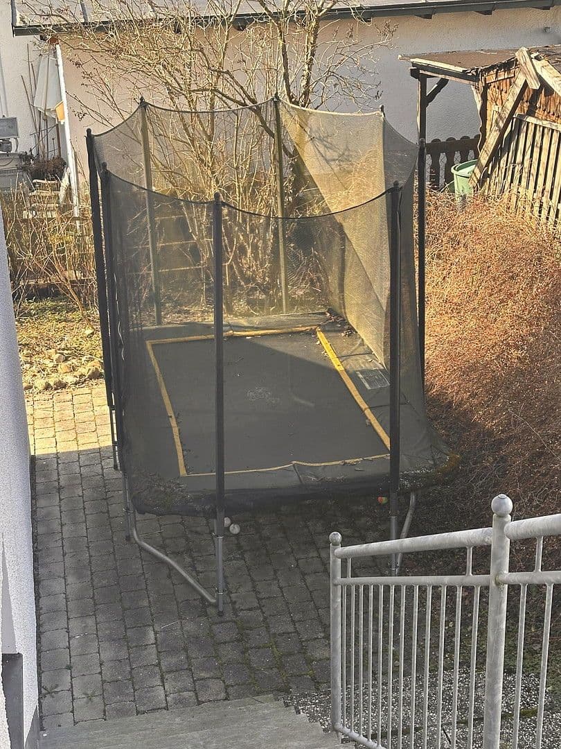 Prodej domu 300 m², pozemek 679 m², Nandlstadt, Bavorsko Prodej domu 300 m², pozemek 679 m², Nandlstadt, Bavorsko