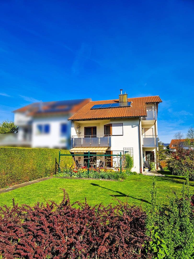 Prodej domu 157 m², pozemek 403 m², Kusterdingen, Bádensko-Württembersko Prodej domu 157 m², pozemek 403 m², Kusterdingen, Bádensko-Württembersko