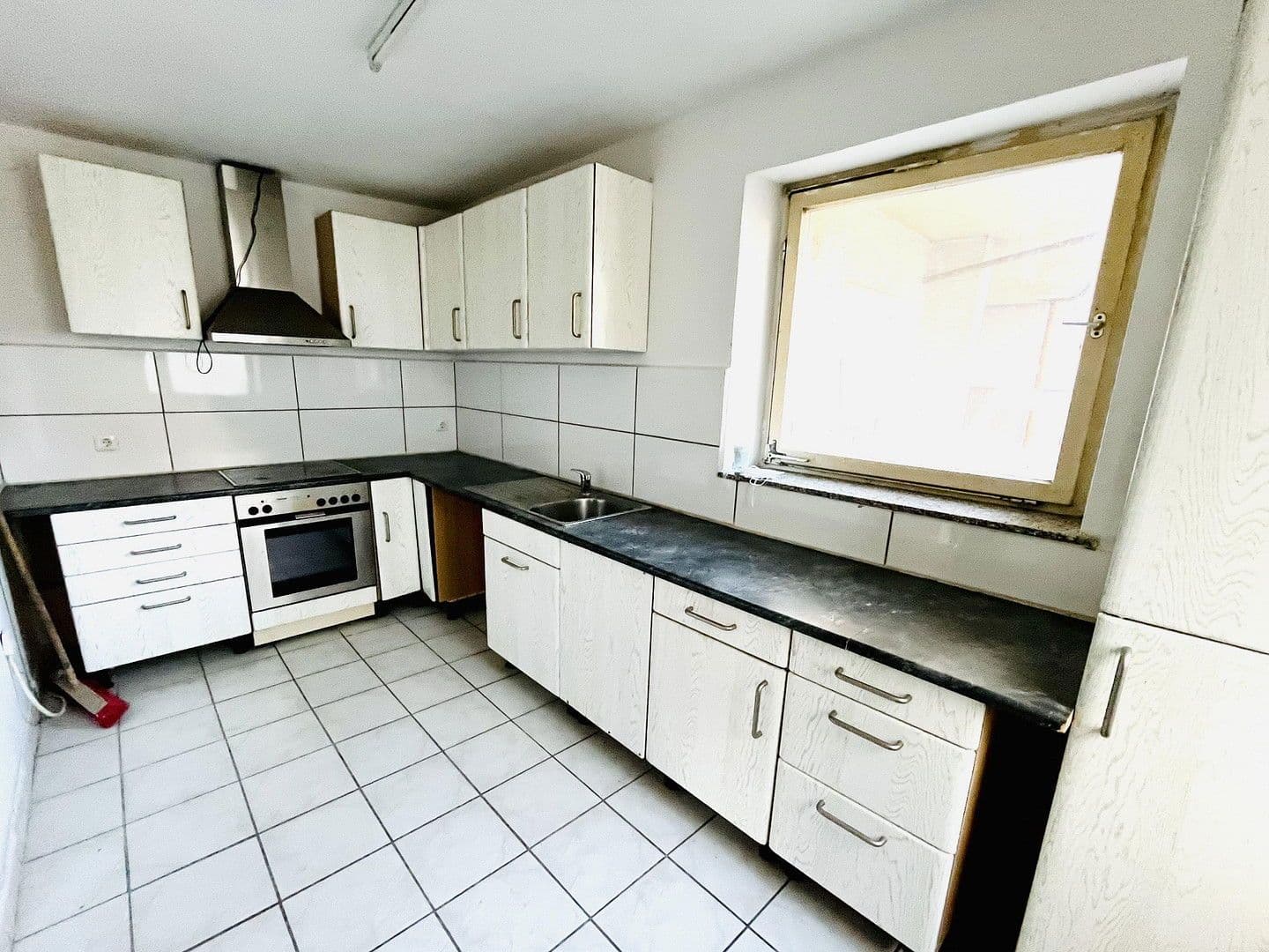 Prodej domu 210 m², pozemek 180 m², Oppenweiler, Bádensko-Württembersko Prodej domu 210 m², pozemek 180 m², Oppenweiler, Bádensko-Württembersko