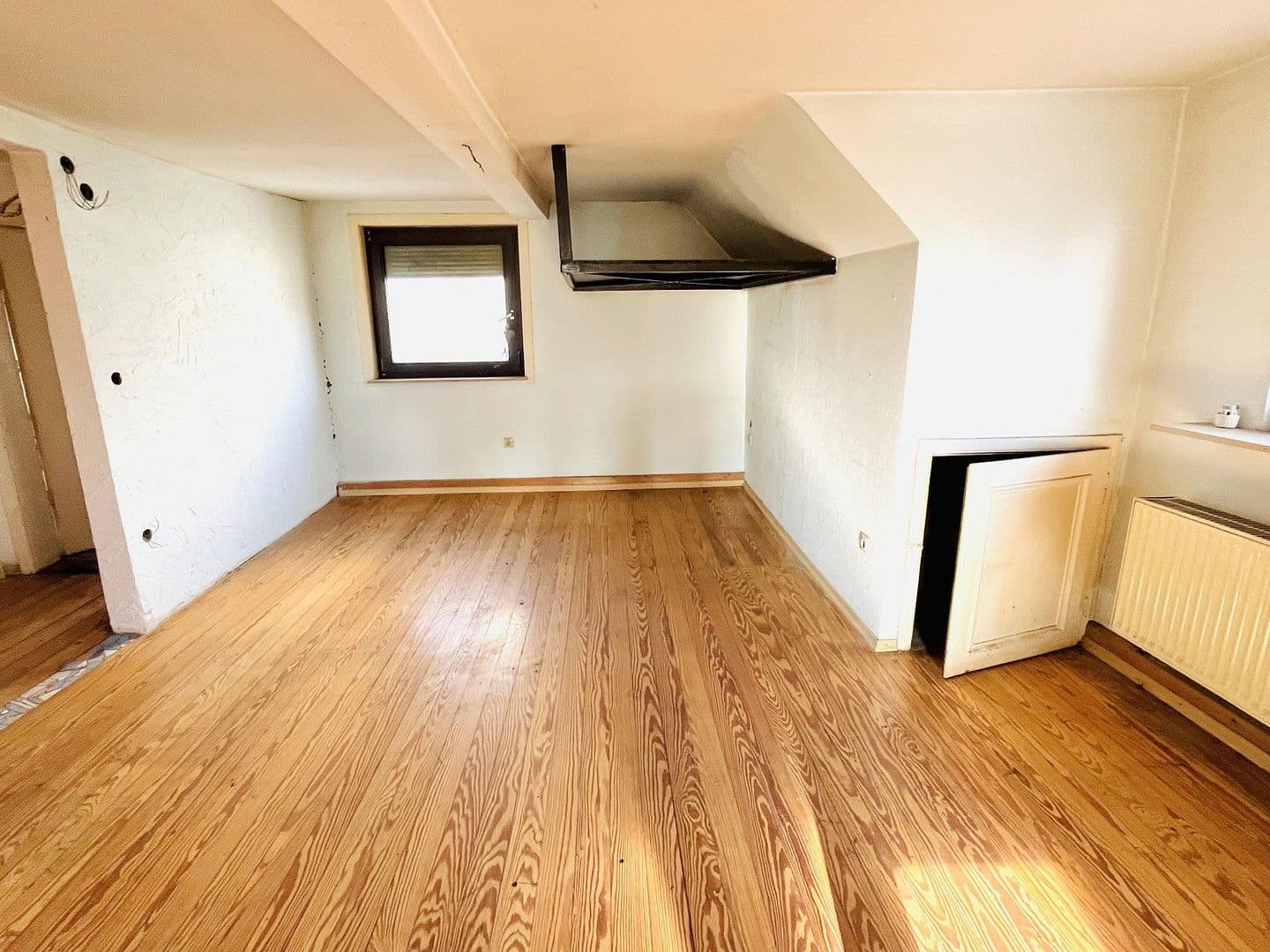 Prodej domu 210 m², pozemek 180 m², Oppenweiler, Bádensko-Württembersko Prodej domu 210 m², pozemek 180 m², Oppenweiler, Bádensko-Württembersko