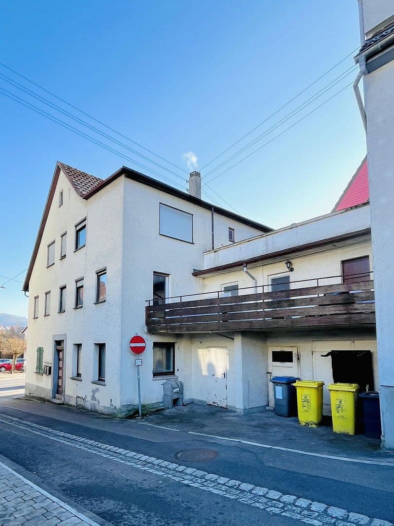 Prodej domu 210 m², pozemek 180 m², Oppenweiler, Bádensko-Württembersko Prodej domu 210 m², pozemek 180 m², Oppenweiler, Bádensko-Württembersko