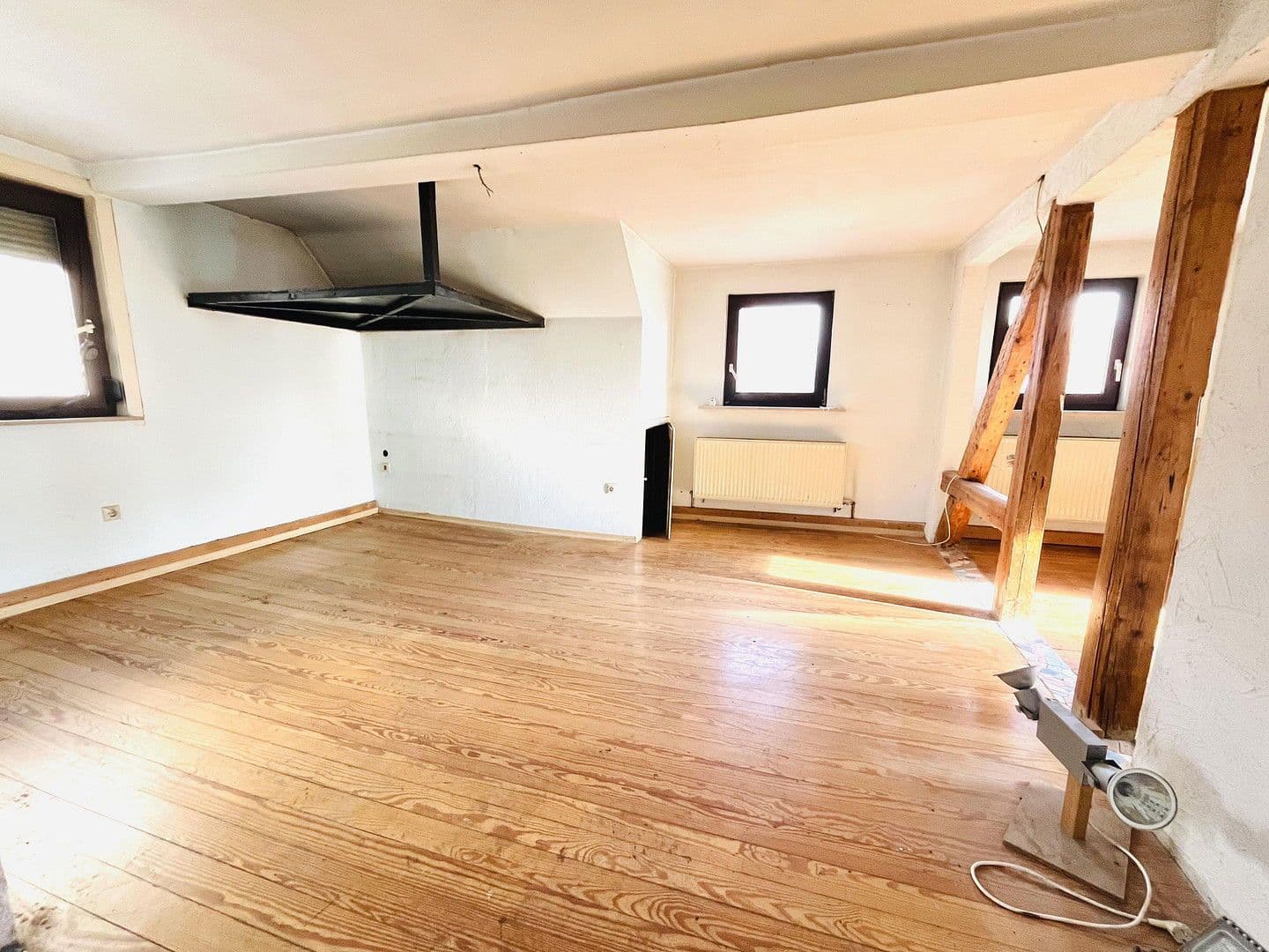 Prodej domu 210 m², pozemek 180 m², Oppenweiler, Bádensko-Württembersko Prodej domu 210 m², pozemek 180 m², Oppenweiler, Bádensko-Württembersko