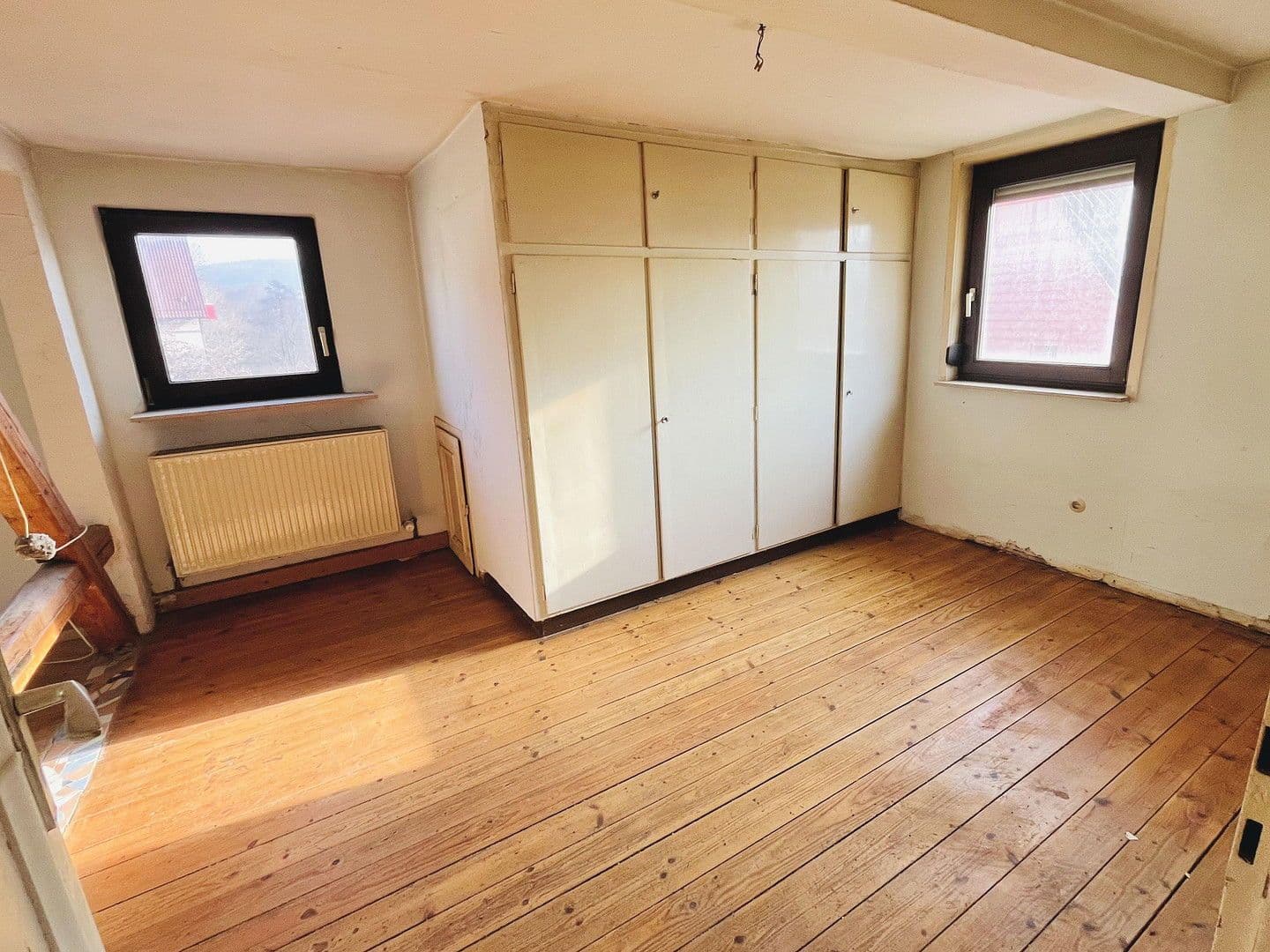 Prodej domu 210 m², pozemek 180 m², Oppenweiler, Bádensko-Württembersko Prodej domu 210 m², pozemek 180 m², Oppenweiler, Bádensko-Württembersko