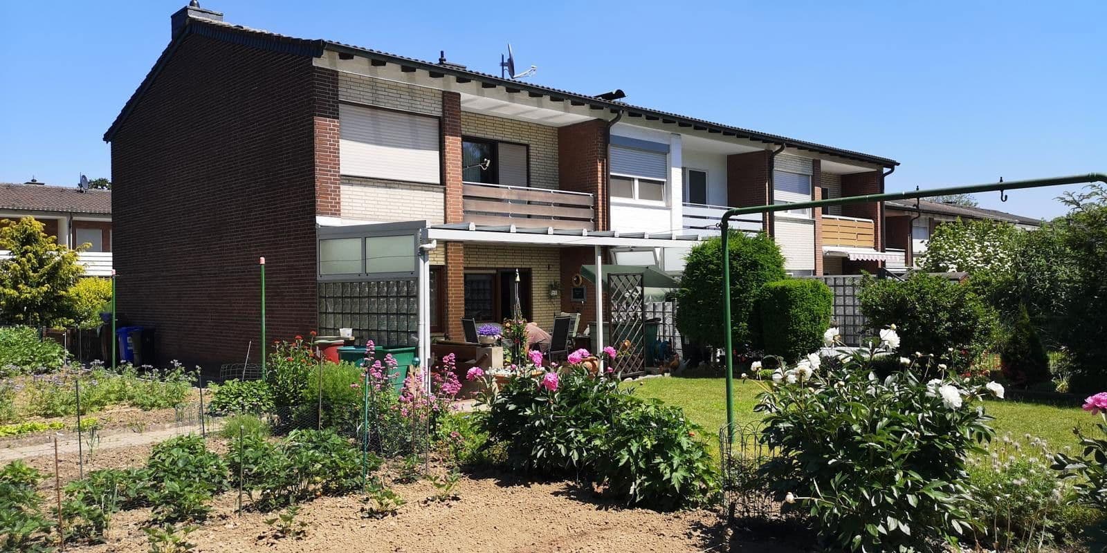 Prodej domu 98 m², pozemek 625 m², Wickrath, Severní Porýní-Vestfálsko Prodej domu 98 m², pozemek 625 m², Wickrath, Severní Porýní-Vestfálsko