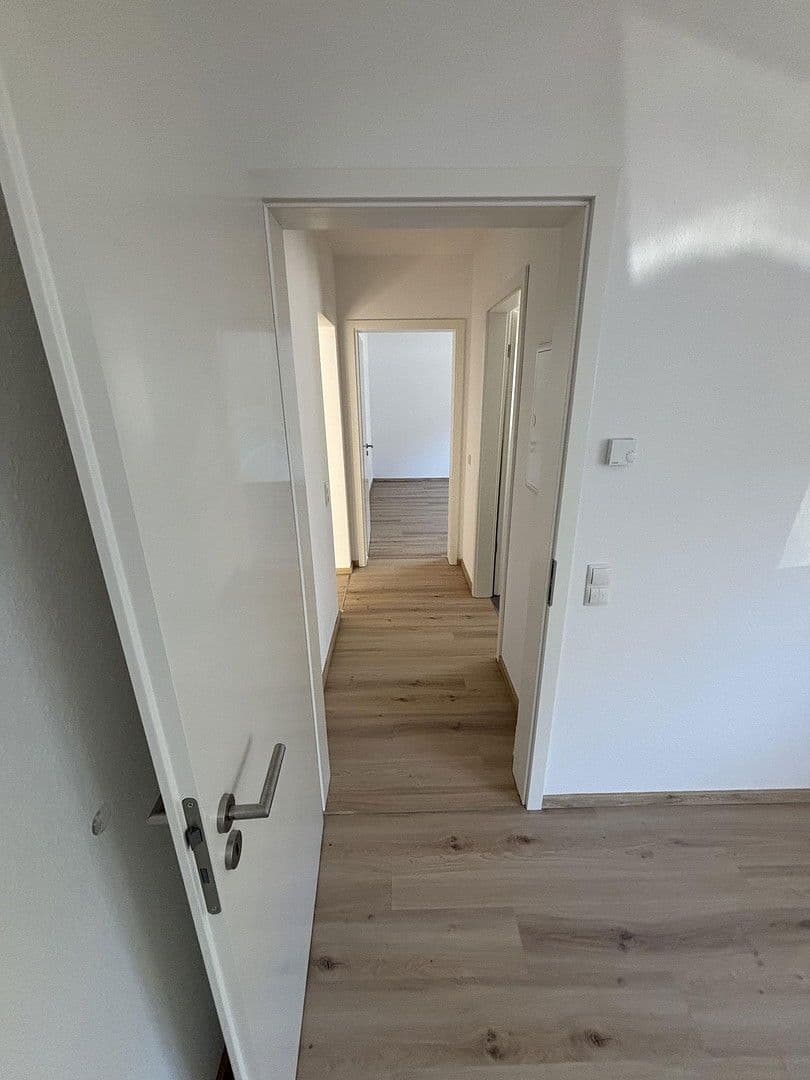 Pronájem bytu 3+1 76 m², Gartenstr.12, Kettig, Porýní-Falc Pronájem bytu 3+1 76 m², Gartenstr.12, Kettig, Porýní-Falc