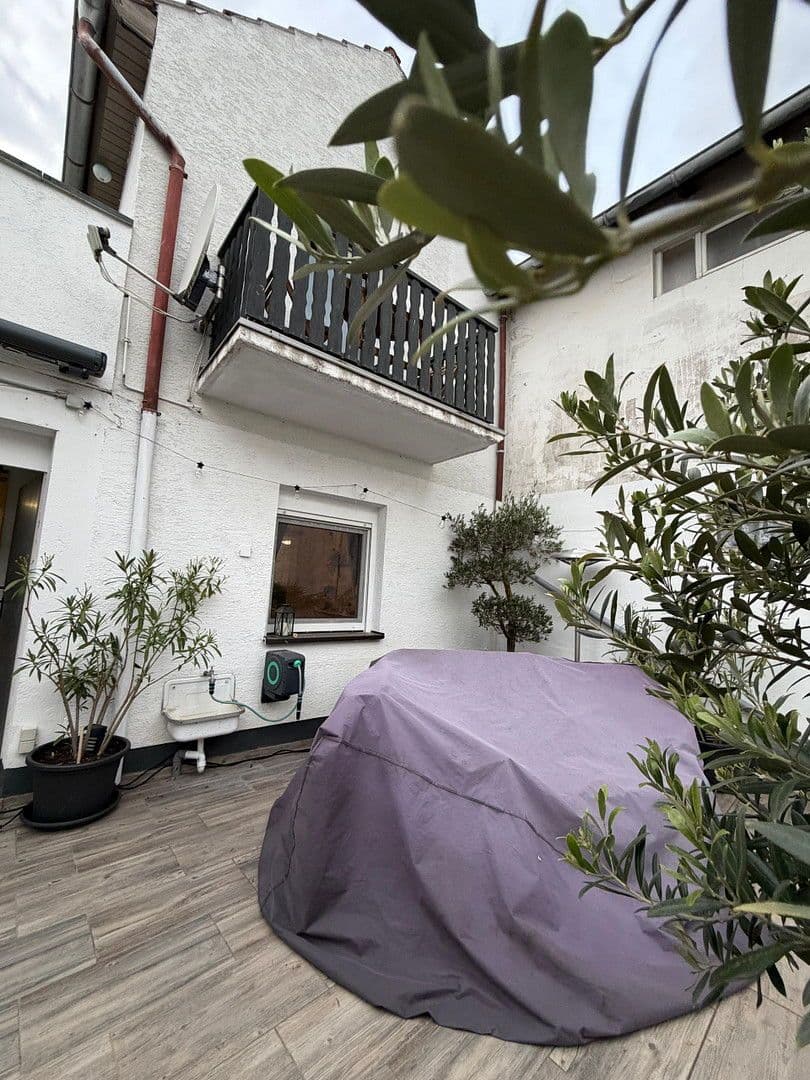 Prodej domu 180 m², pozemek 291 m², Haßloch, Porýní-Falc Prodej domu 180 m², pozemek 291 m², Haßloch, Porýní-Falc