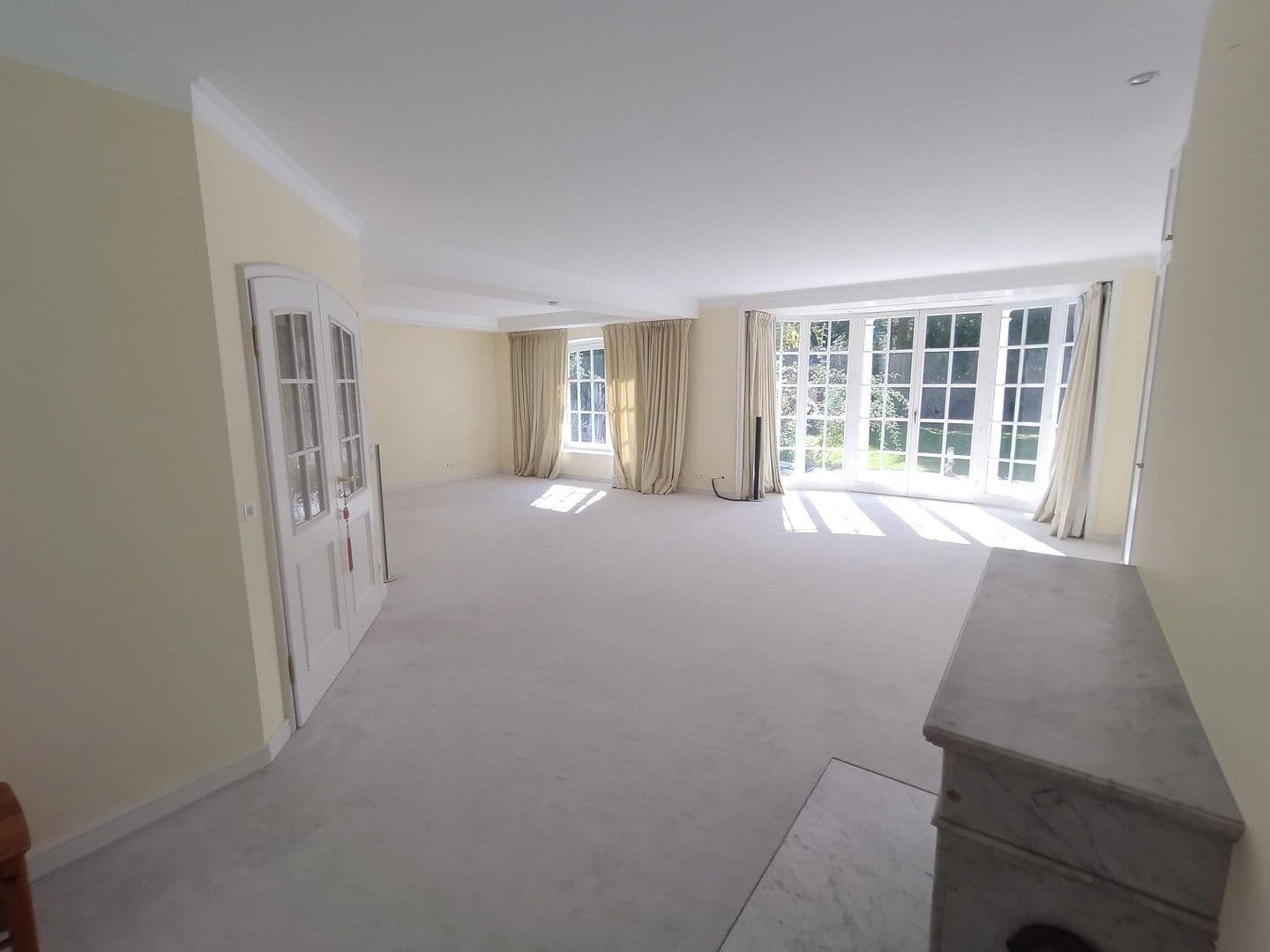 Pronájem domu 357 m², pozemek 1.008 m², Hamburg, Hamburg Pronájem domu 357 m², pozemek 1.008 m², Hamburg, Hamburg