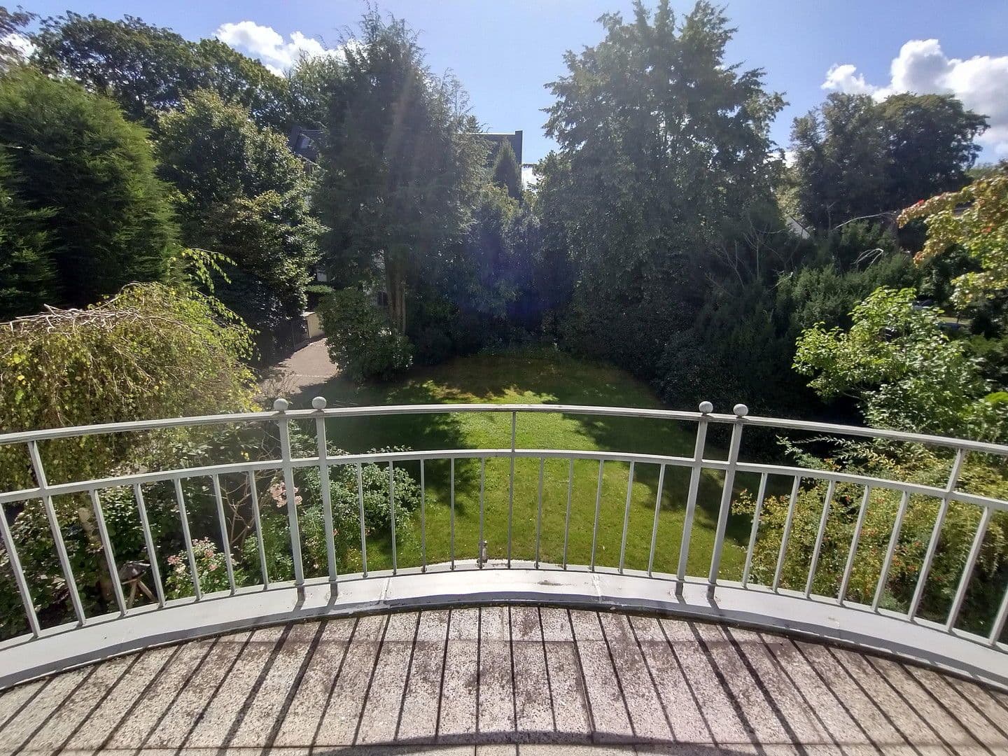 Pronájem domu 357 m², pozemek 1.008 m², Hamburg, Hamburg Pronájem domu 357 m², pozemek 1.008 m², Hamburg, Hamburg