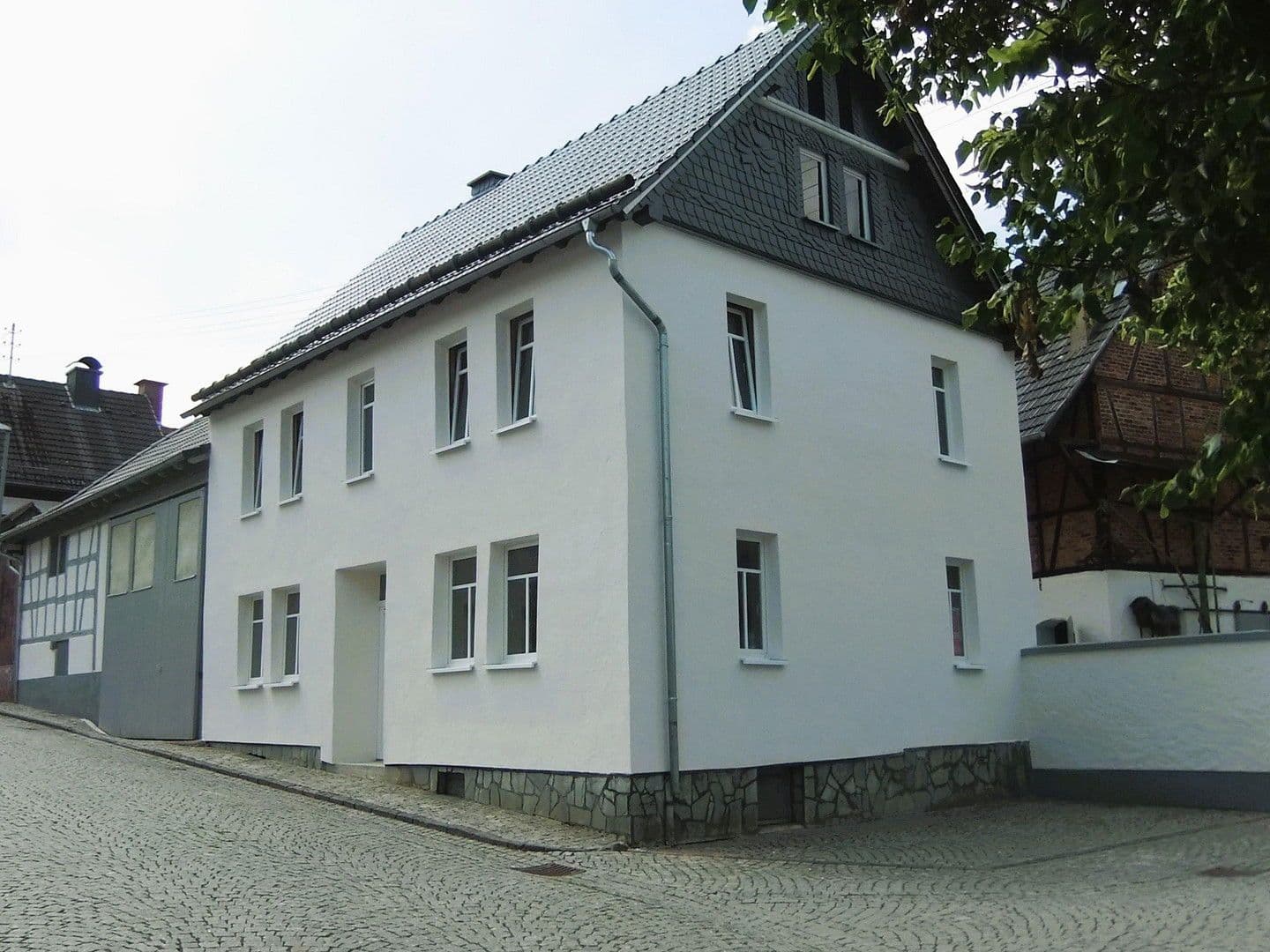 Prodej domu 150 m², pozemek 616 m², Idstein, Hessen Prodej domu 150 m², pozemek 616 m², Idstein, Hessen