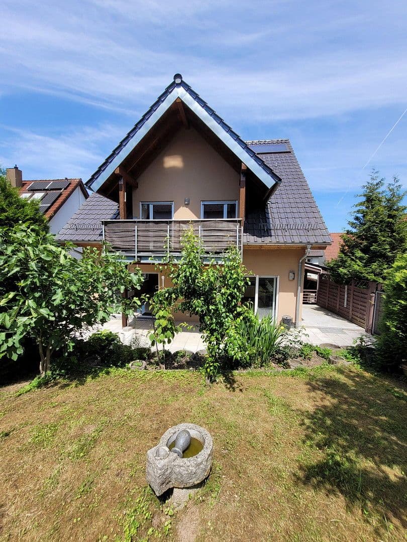 Prodej domu 258 m², pozemek 356 m², Ostfildern, Bádensko-Württembersko Prodej domu 258 m², pozemek 356 m², Ostfildern, Bádensko-Württembersko