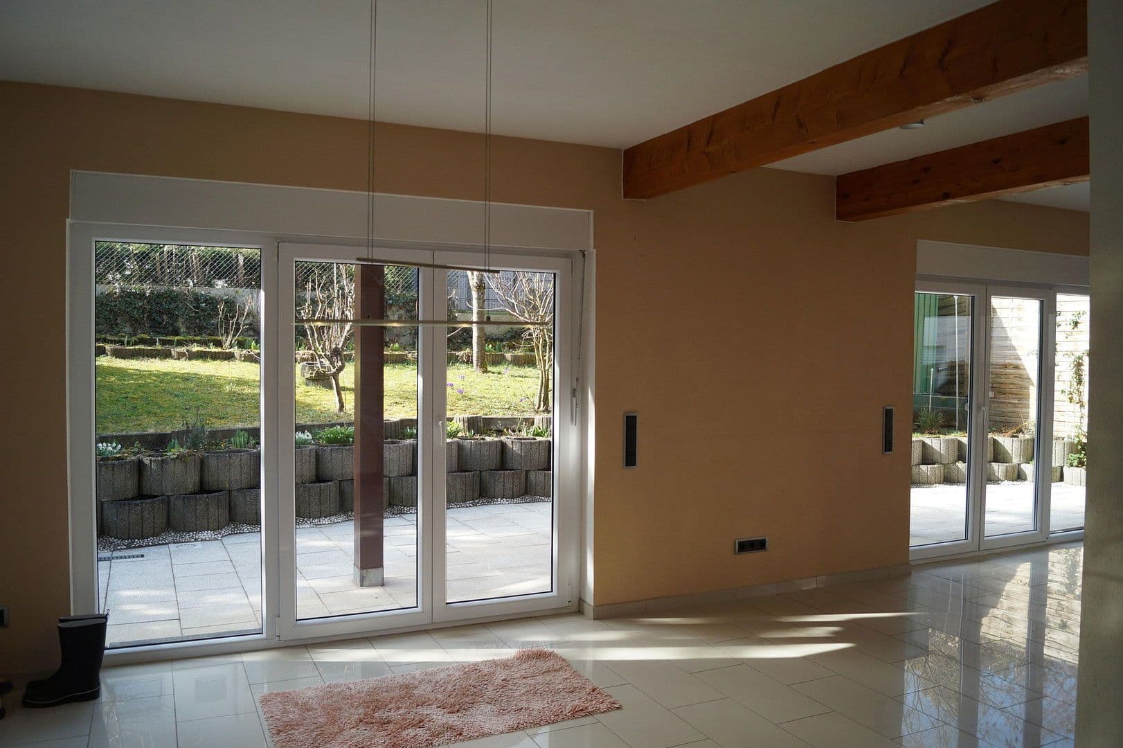 Prodej domu 258 m², pozemek 356 m², Ostfildern, Bádensko-Württembersko Prodej domu 258 m², pozemek 356 m², Ostfildern, Bádensko-Württembersko